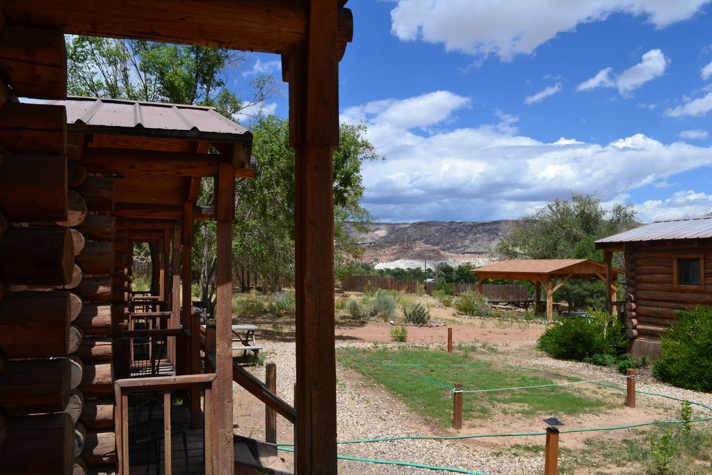 Escalante Outfitters Exterior foto