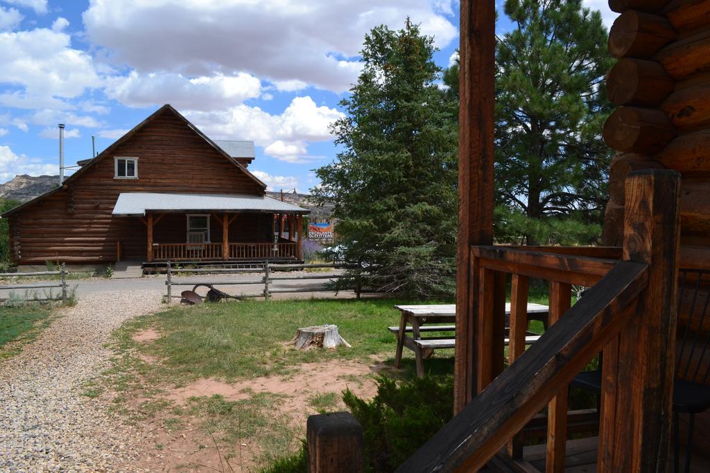 Escalante Outfitters Exterior foto